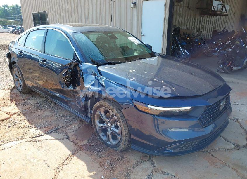 2024 Honda Accord EX (VIN 1HGCY1F39RA027753) main photo