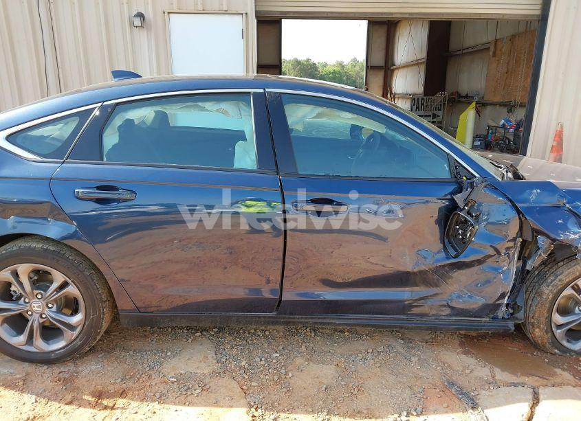Photo 13 of 2024 Honda Accord EX (VIN 1HGCY1F39RA027753)