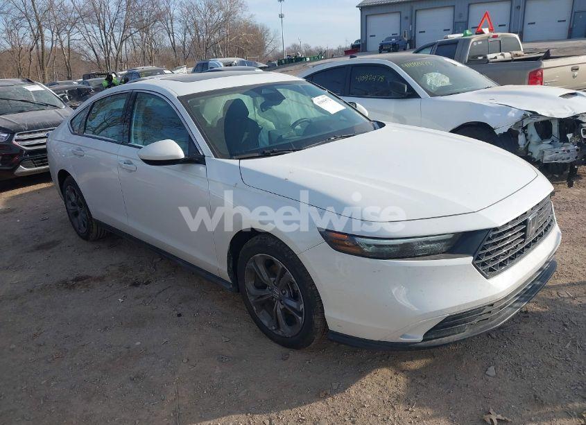 2024 Honda Accord EX (VIN 1HGCY1F39RA036436) main photo