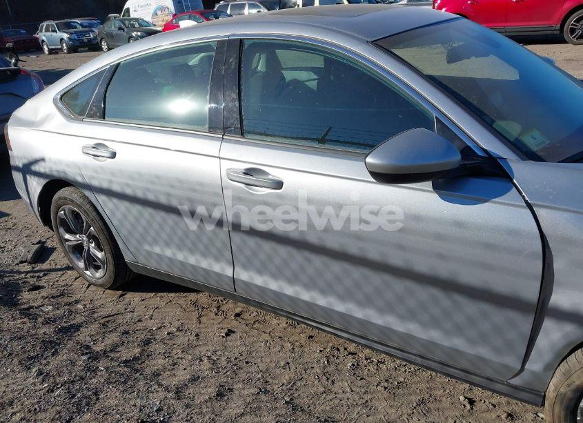 Photo 13 of 2024 Honda Accord EX (VIN 1HGCY1F39RA064821)