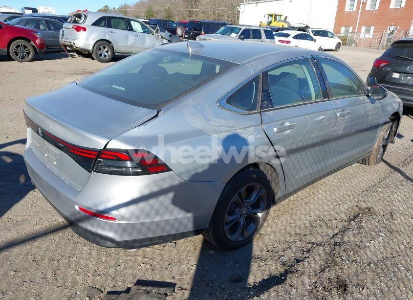 Photo 4 of 2024 Honda Accord EX (VIN 1HGCY1F39RA064821)