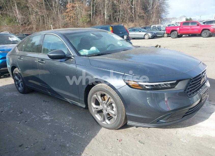 2024 Honda Accord EX (VIN 1HGCY1F39RA080601) main photo