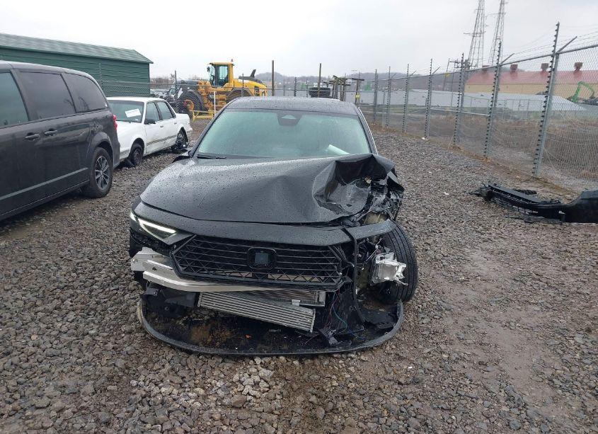 Photo 13 of 2024 Honda Accord EX (VIN 1HGCY1F39RA091873)