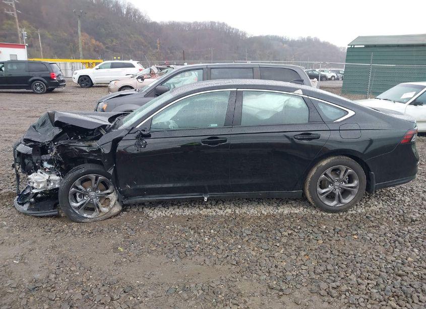 Photo 15 of 2024 Honda Accord EX (VIN 1HGCY1F39RA091873)