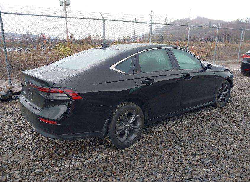 Photo 4 of 2024 Honda Accord EX (VIN 1HGCY1F39RA091873)