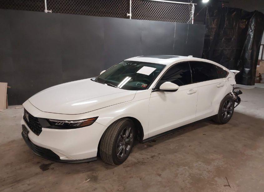 Photo 2 of 2023 Honda Accord EX (VIN 1HGCY1F3XPA031159)