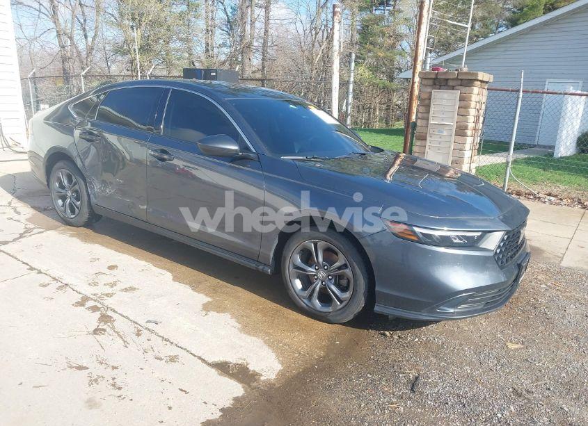 2023 Honda Accord EX (VIN 1HGCY1F3XPA039021) main photo