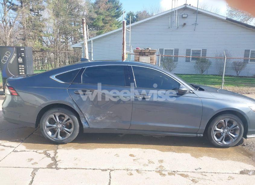 Photo 13 of 2023 Honda Accord EX (VIN 1HGCY1F3XPA039021)