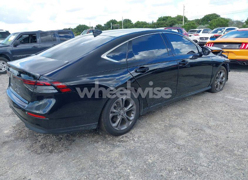 Photo 4 of 2024 Honda Accord EX (VIN 1HGCY1F3XRA011738)