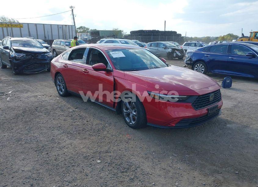 2024 Honda Accord EX (VIN 1HGCY1F3XRA014655) main photo