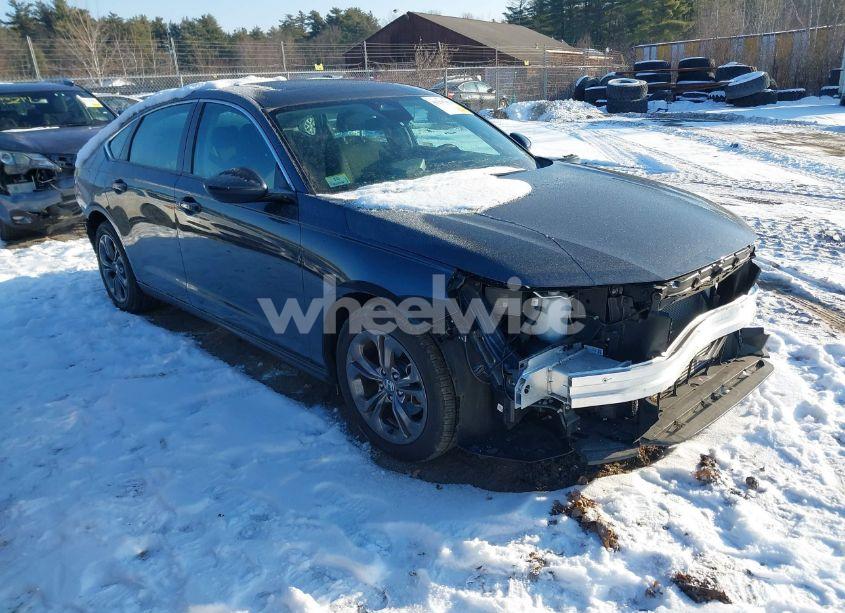 2024 Honda Accord EX (VIN 1HGCY1F3XRA026983) main photo