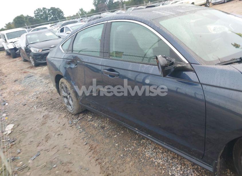 Photo 13 of 2024 Honda Accord EX (VIN 1HGCY1F3XRA038342)