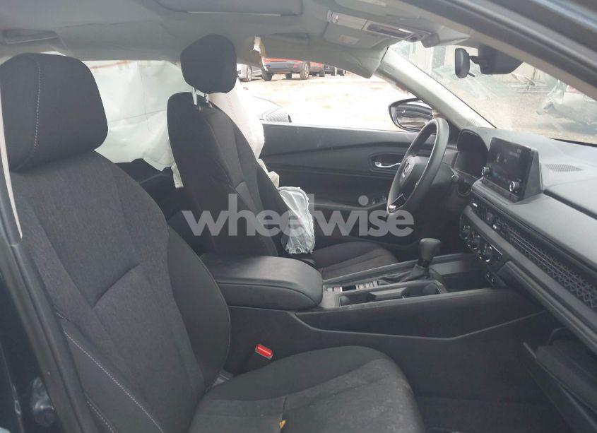 Photo 5 of 2024 Honda Accord EX (VIN 1HGCY1F3XRA038342)