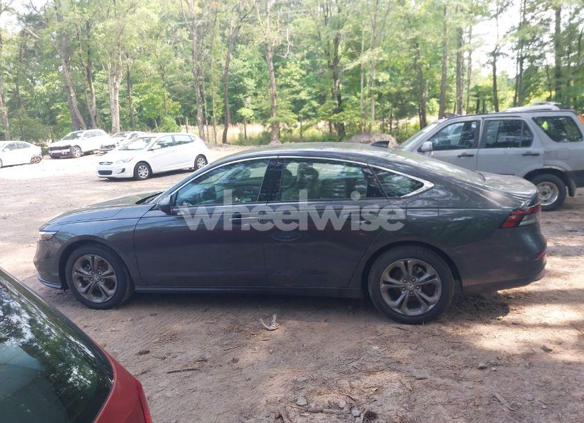 Photo 15 of 2024 Honda Accord EX (VIN 1HGCY1F3XRA083135)