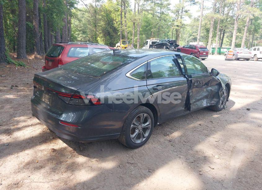 Photo 4 of 2024 Honda Accord EX (VIN 1HGCY1F3XRA083135)