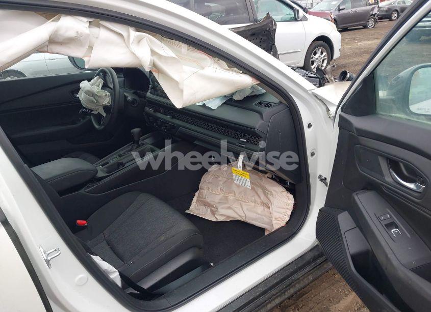 Photo 5 of 2025 Honda Accord SE (VIN 1HGCY1F40SA014758)