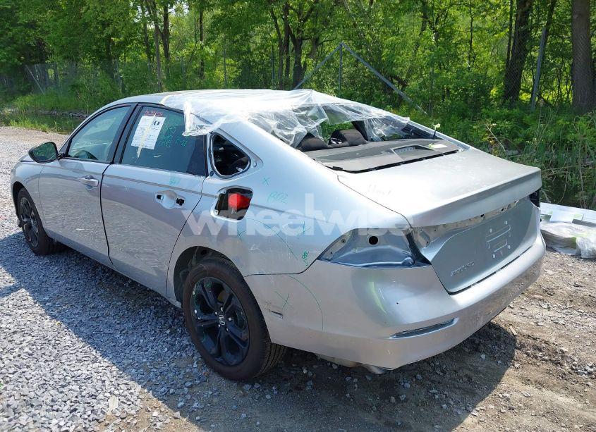 Photo 3 of 2025 Honda Accord SE (VIN 1HGCY1F44SA017369)