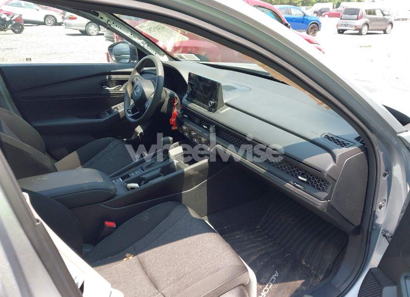 Photo 5 of 2025 Honda Accord SE (VIN 1HGCY1F44SA017369)