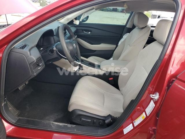 Photo 5 of 2025 HONDA ACCORD SE (VIN 1HGCY1F47SA023067)