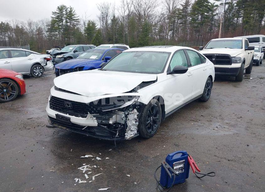 Photo 2 of 2025 Honda Accord SE (VIN 1HGCY1F48SA003216)