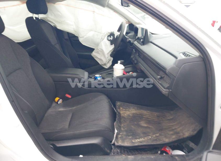 Photo 5 of 2025 Honda Accord SE (VIN 1HGCY1F48SA003216)
