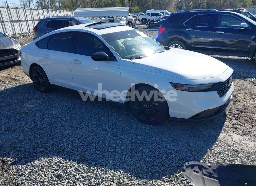 2025 Honda Accord SE (VIN 1HGCY1F48SA004401) main photo