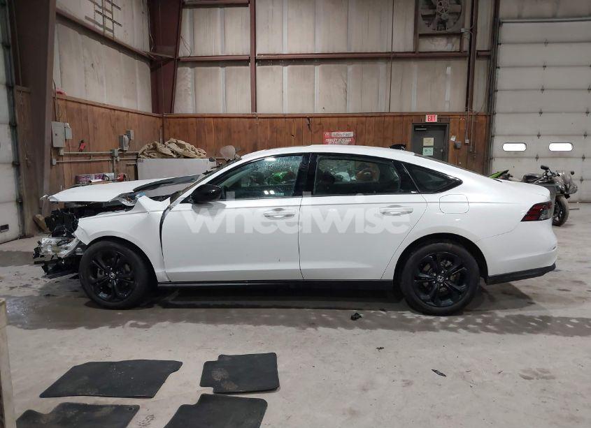 Photo 15 of 2025 Honda Accord SE (VIN 1HGCY1F49SA000356)