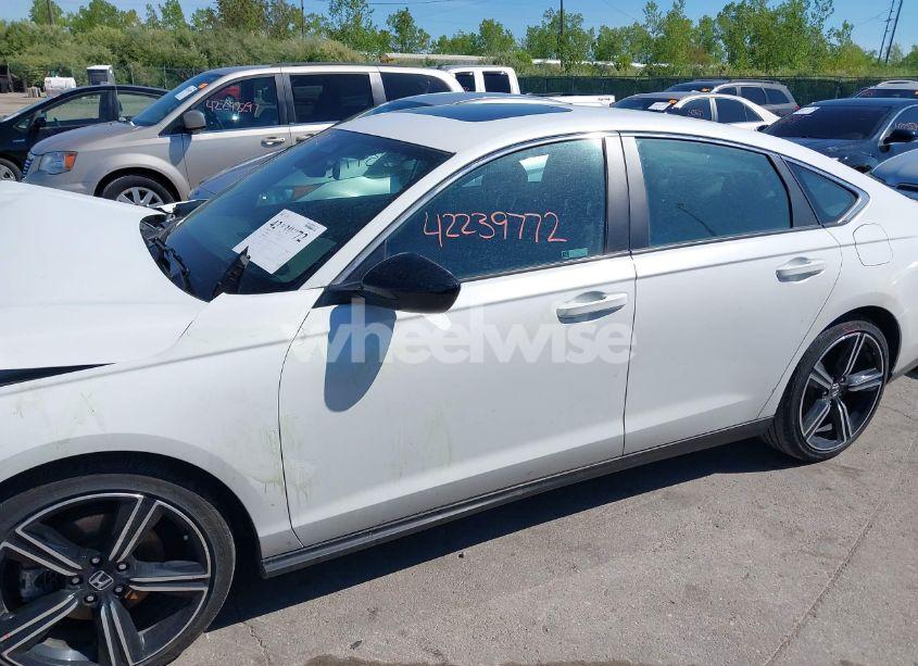 Photo 15 of 2024 Honda Accord HYBRID SPORT (VIN 1HGCY2F50RA005714)