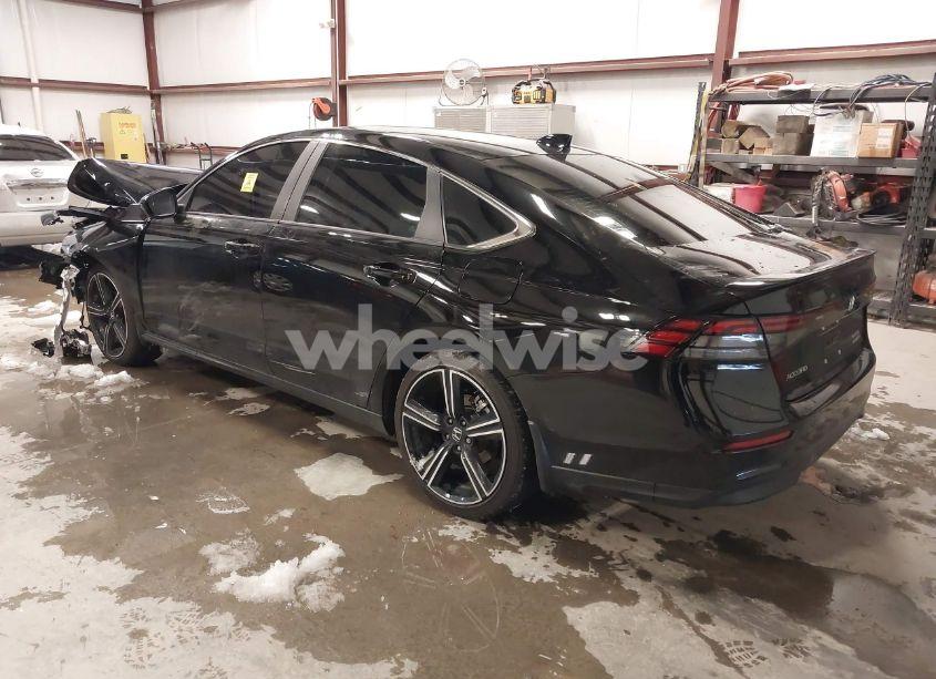 Photo 3 of 2024 Honda Accord HYBRID SPORT (VIN 1HGCY2F50RA072202)
