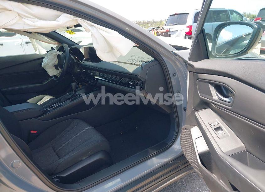 Photo 5 of 2024 Honda Accord HYBRID SPORT (VIN 1HGCY2F51RA026703)