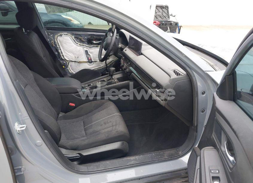 Photo 5 of 2024 Honda Accord HYBRID SPORT (VIN 1HGCY2F51RA058292)