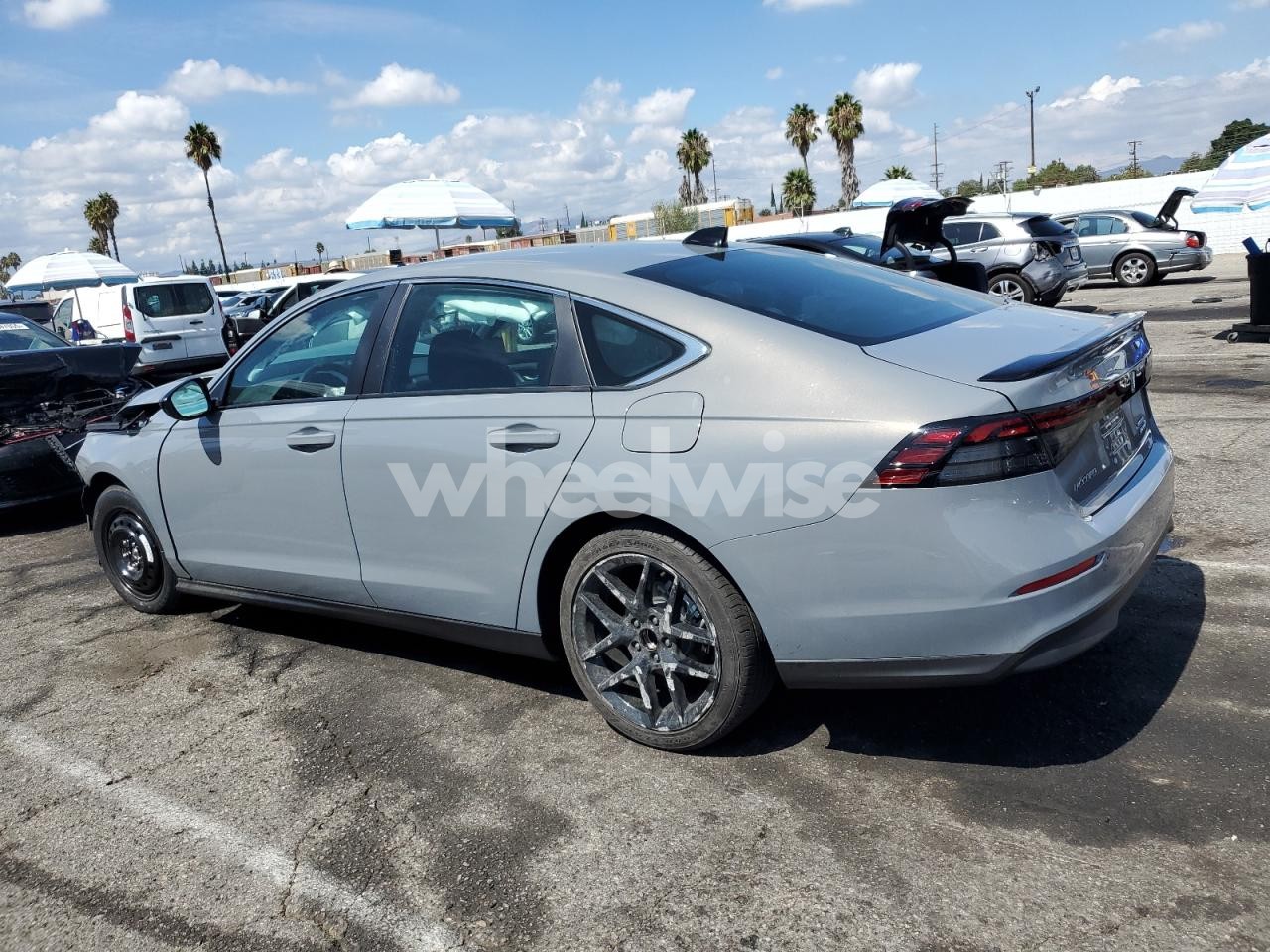 Photo 2 of 2025 HONDA ACCORD HYBRID SPORT (VIN 1HGCY2F52SA047890)