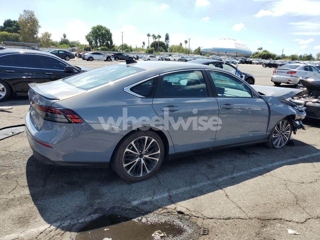 Photo 3 of 2025 HONDA ACCORD HYBRID SPORT (VIN 1HGCY2F52SA047890)