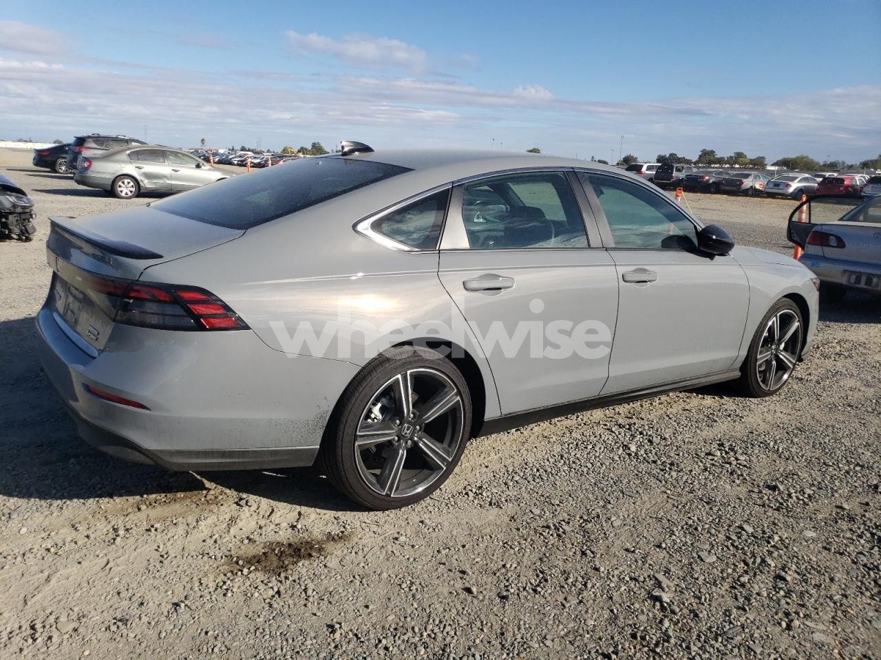 Photo 3 of 2025 HONDA ACCORD HYBRID SPORT (VIN 1HGCY2F55SA043414)