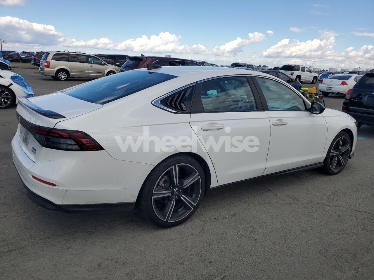 Photo 3 of 2023 HONDA ACCORD HYBRID SPORT (VIN 1HGCY2F56PA033935)