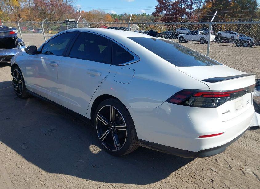 Photo 3 of 2024 Honda Accord HYBRID SPORT (VIN 1HGCY2F56RA030570)