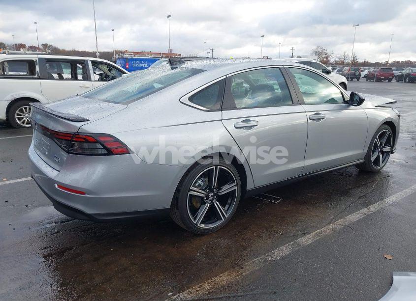 Photo 4 of 2024 Honda Accord HYBRID SPORT (VIN 1HGCY2F56RA076576)