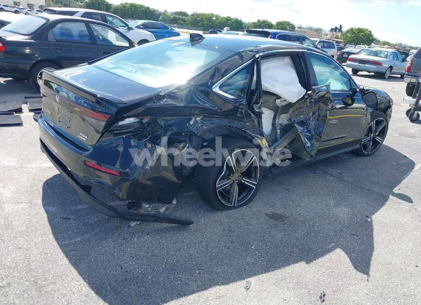 Photo 4 of 2024 Honda Accord HYBRID SPORT (VIN 1HGCY2F56RA097055)