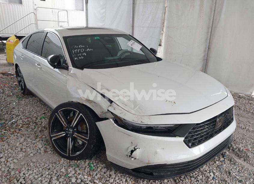 2024 Honda Accord HYBRID SPORT (VIN 1HGCY2F57RA031811) main photo