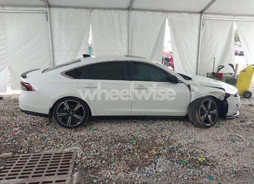 Photo 13 of 2024 Honda Accord HYBRID SPORT (VIN 1HGCY2F57RA031811)