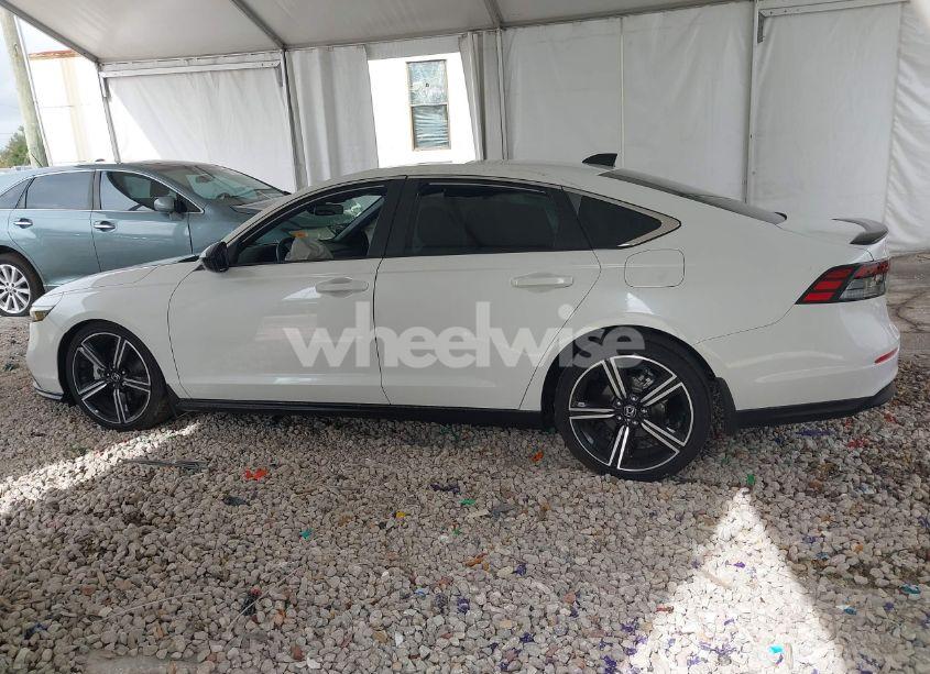 Photo 14 of 2024 Honda Accord HYBRID SPORT (VIN 1HGCY2F57RA031811)