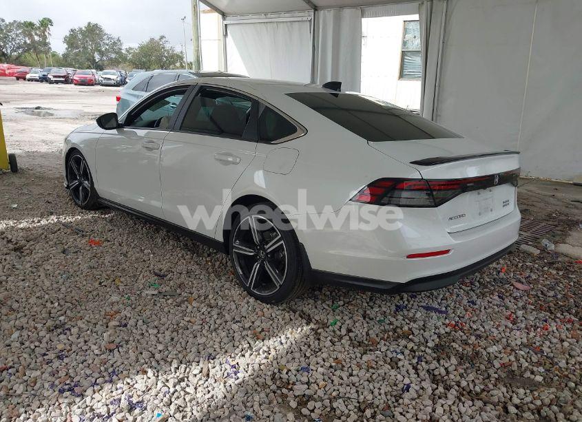 Photo 3 of 2024 Honda Accord HYBRID SPORT (VIN 1HGCY2F57RA031811)