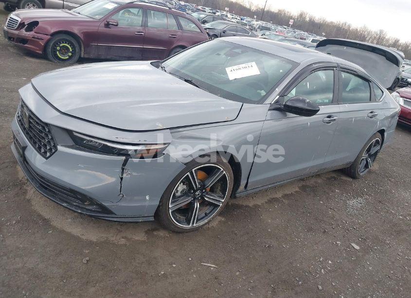 Photo 2 of 2025 Honda Accord HYBRID SPORT (VIN 1HGCY2F58SA020614)