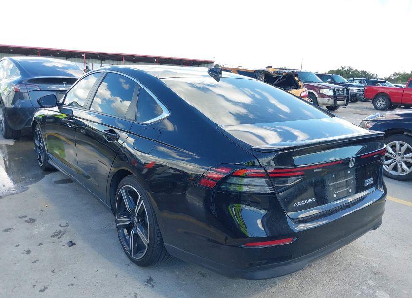 Photo 3 of 2024 Honda Accord HYBRID SPORT (VIN 1HGCY2F5XRA008653)