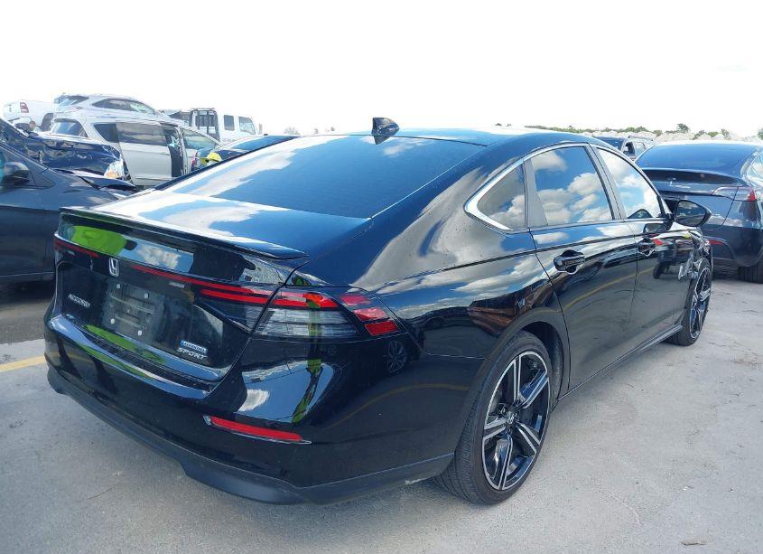 Photo 4 of 2024 Honda Accord HYBRID SPORT (VIN 1HGCY2F5XRA008653)