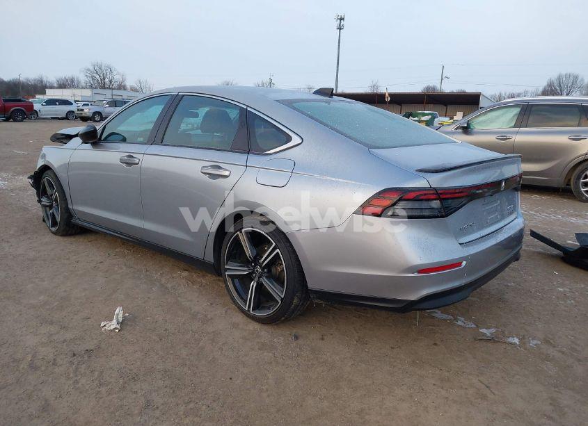 Photo 3 of 2024 Honda Accord HYBRID SPORT (VIN 1HGCY2F5XRA015179)