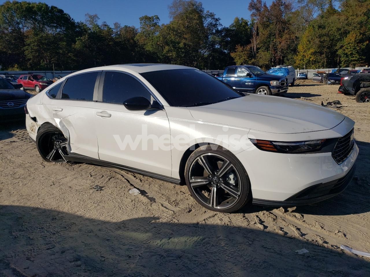 Photo 4 of 2025 HONDA ACCORD HYBRID SPORT (VIN 1HGCY2F5XSA017519)