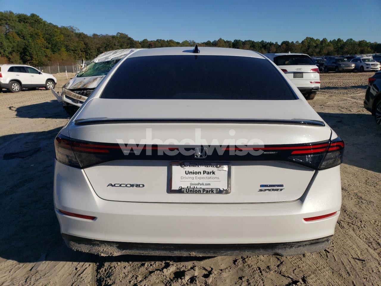 Photo 6 of 2025 HONDA ACCORD HYBRID SPORT (VIN 1HGCY2F5XSA017519)