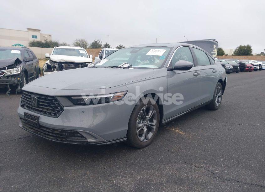 Photo 2 of 2025 Honda Accord HYBRID EX-L (VIN 1HGCY2F62SA004529)