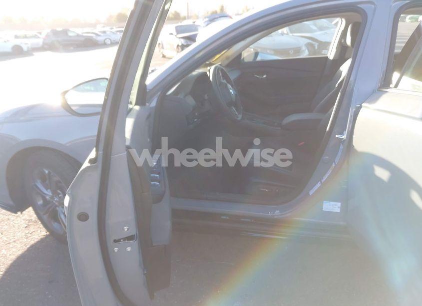 Photo 5 of 2025 Honda Accord HYBRID EX-L (VIN 1HGCY2F62SA004529)